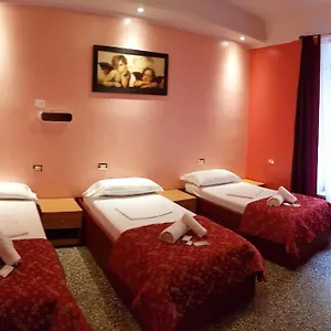 https://residenza-giustiniani.it-romehotels.com