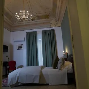 https://ds-apartments.taorminaitalyhotels.com