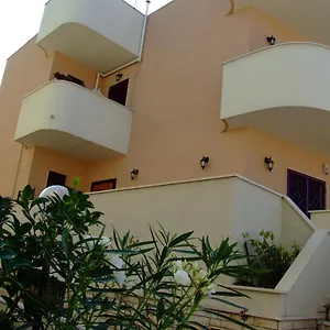 Aurora Bed & Breakfast Bari