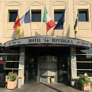 https://hr-hotel.hotelslidodijesolo.com