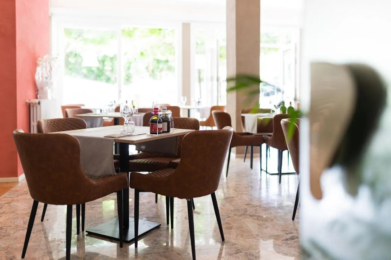 Hotel Conca D'Oro ***S Garda