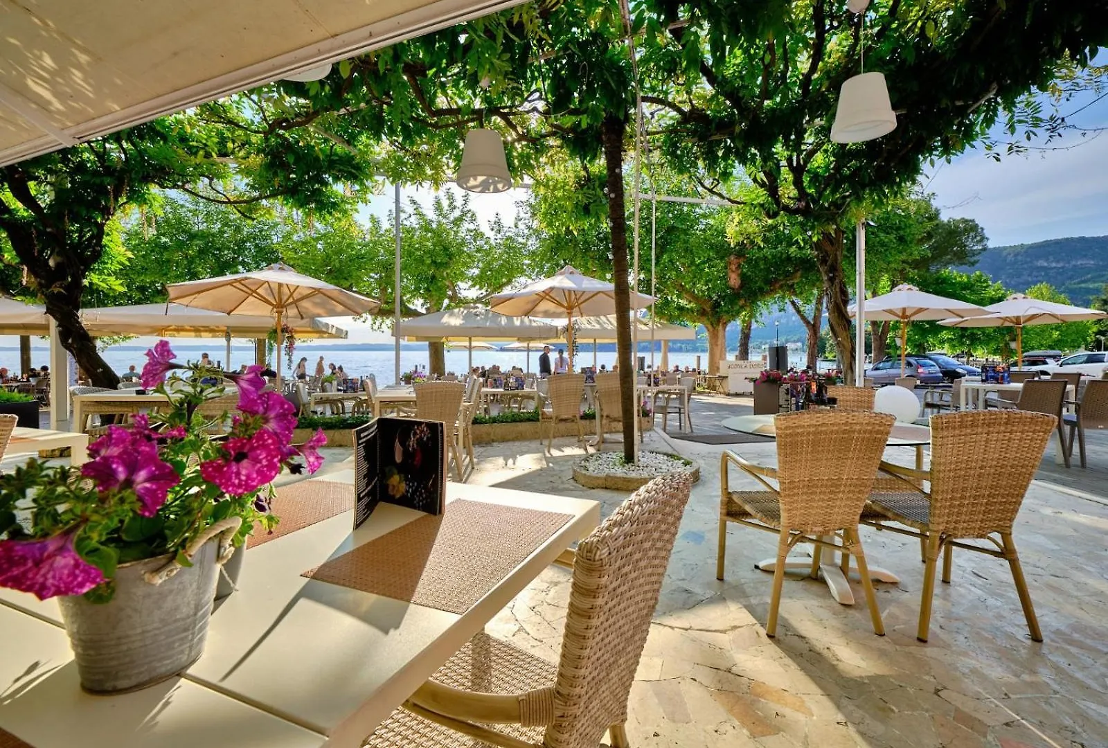 ***  Hotel Conca D'Oro ***S Garda  Italia